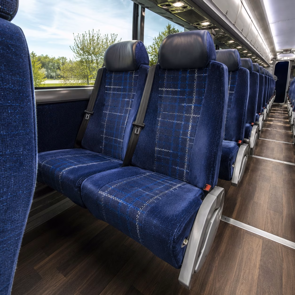 how bus type changes charter bus prices in thousand oaks california