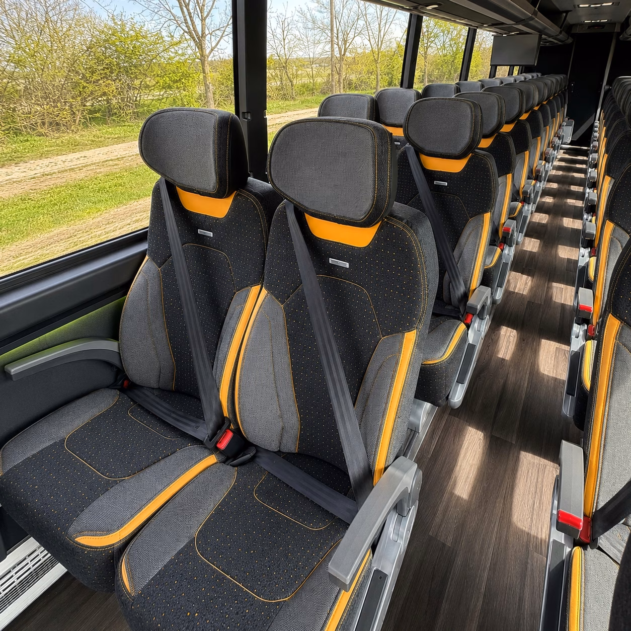 instant online bus rental quotes in thousand oaks