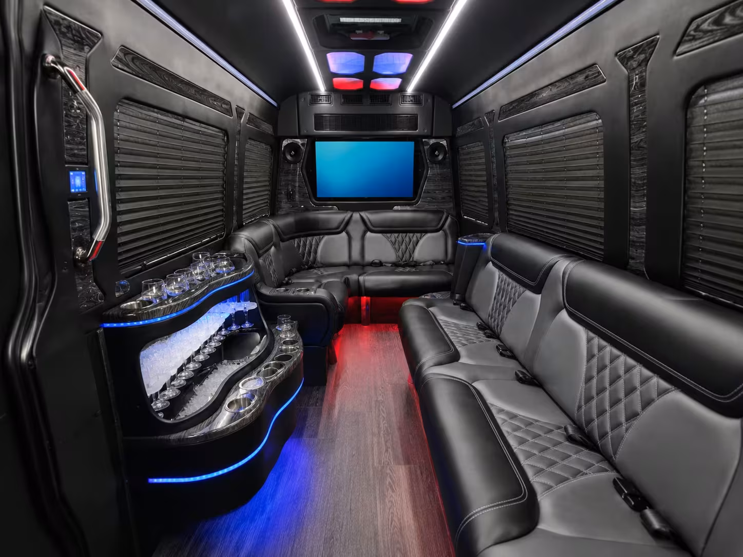 multi day wedding weekend bus rentals in thousand oaks