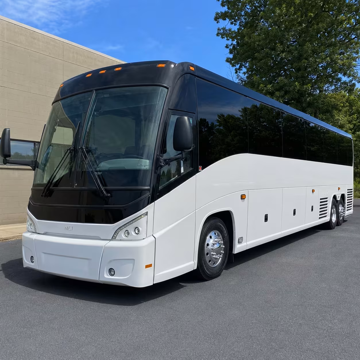 sunday morning shuttle services across thousand oaks neighborhoods