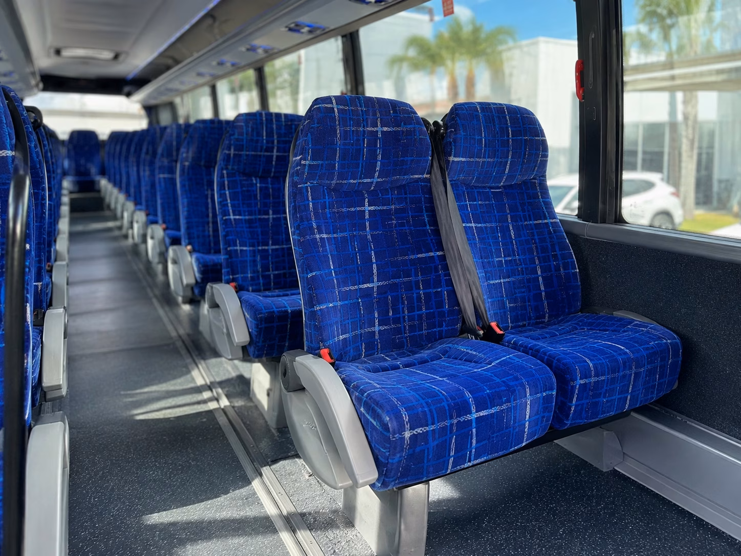 thousand oaks shuttle buses to dodger stadium and angel stadium